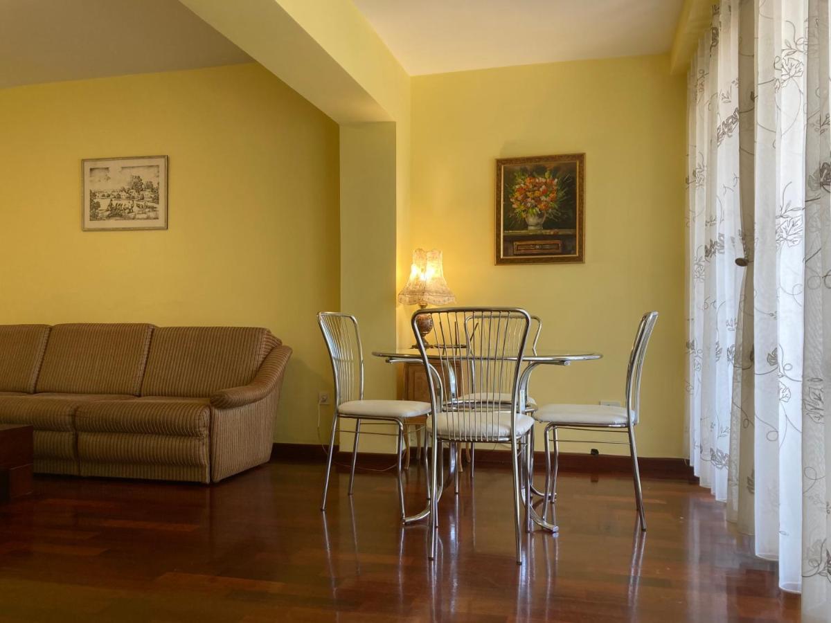 The View Apartment 3 Petrovac 외부 사진