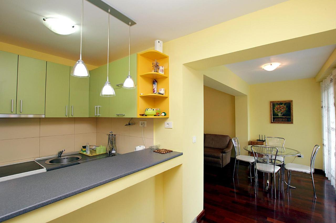The View Apartment 3 Petrovac 외부 사진